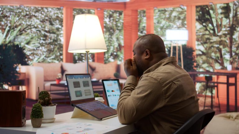 15 One Hour a Day Side Hustle Ideas That Can Actually Pay Your Bills